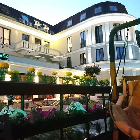 Spa Hotel Karakas スフミ エクステリア 写真