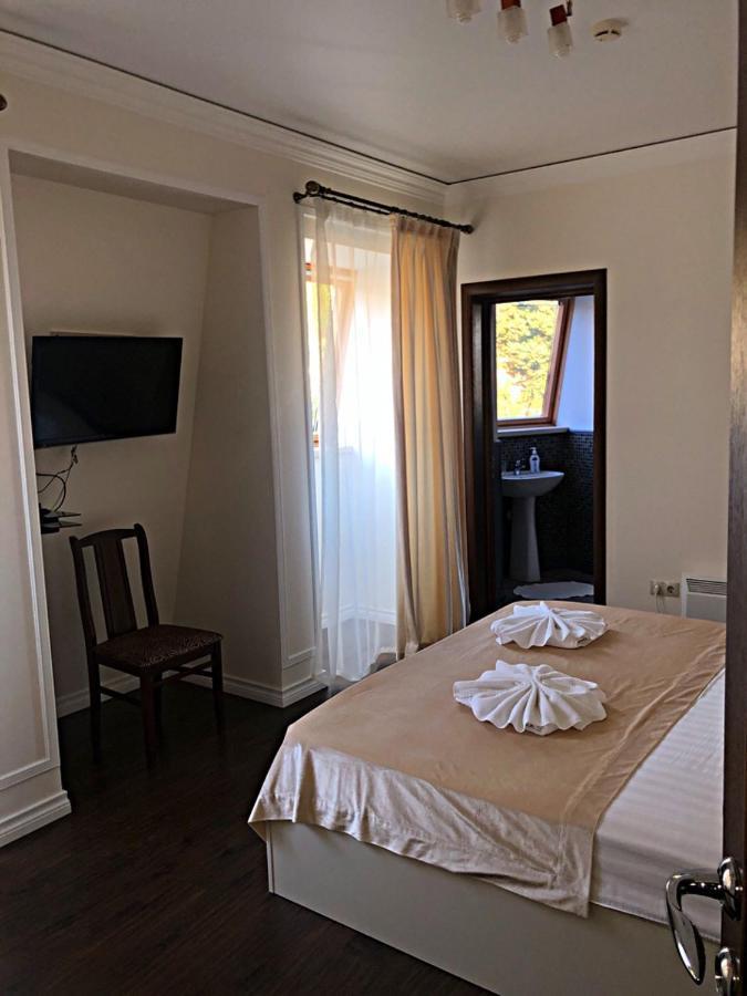 Spa Hotel Karakas スフミ エクステリア 写真