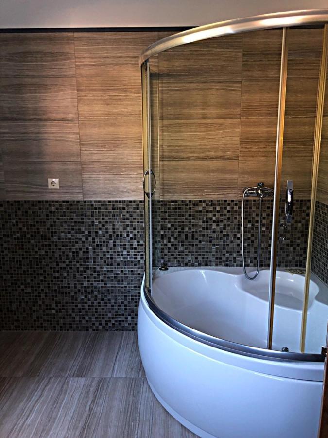 Spa Hotel Karakas スフミ エクステリア 写真