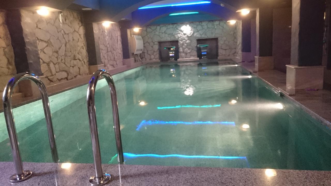 Spa Hotel Karakas スフミ エクステリア 写真