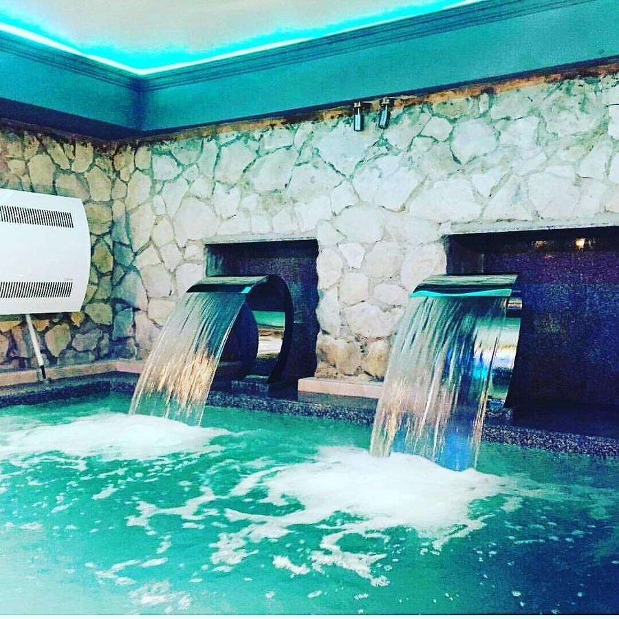 Spa Hotel Karakas スフミ エクステリア 写真