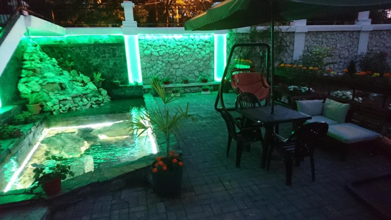 Spa Hotel Karakas スフミ エクステリア 写真