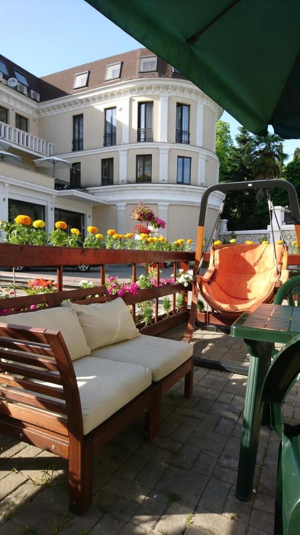 Spa Hotel Karakas スフミ エクステリア 写真