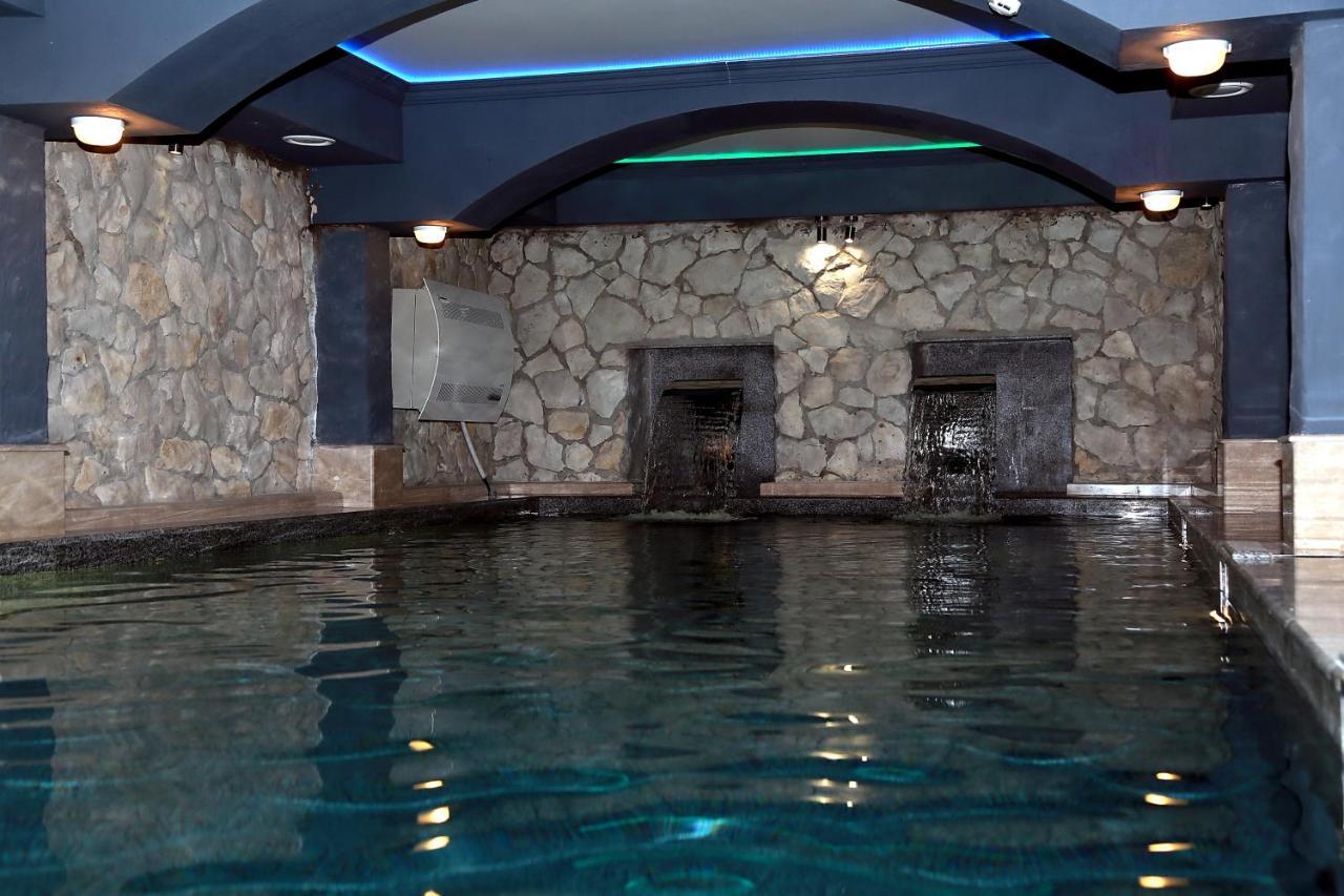 Spa Hotel Karakas スフミ エクステリア 写真